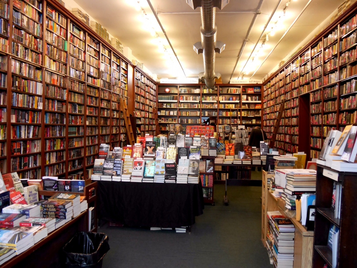 世界最大的福爾摩斯收藏：The Mysterious Bookshop in NYC